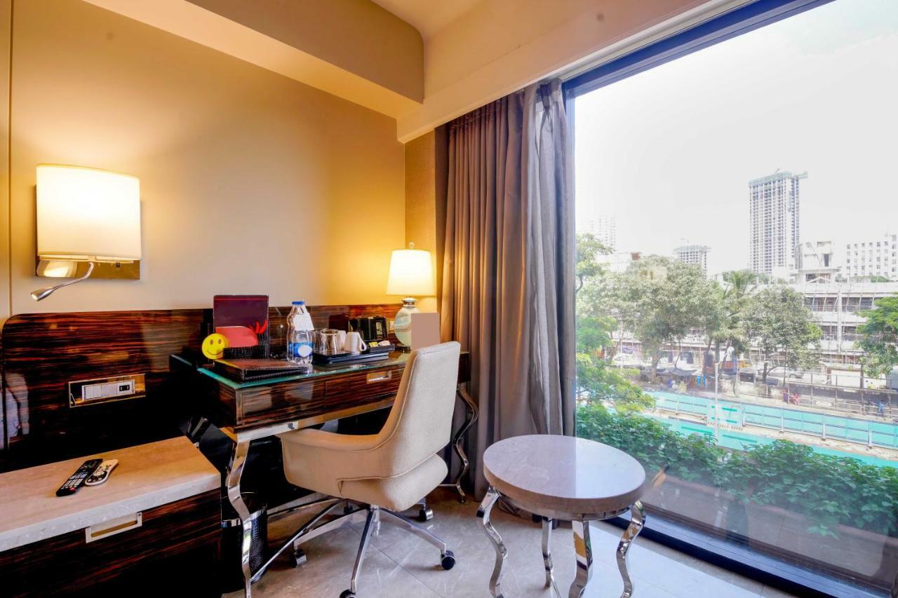 Sai Palace Grand, Malad Bombay Eksteriør billede