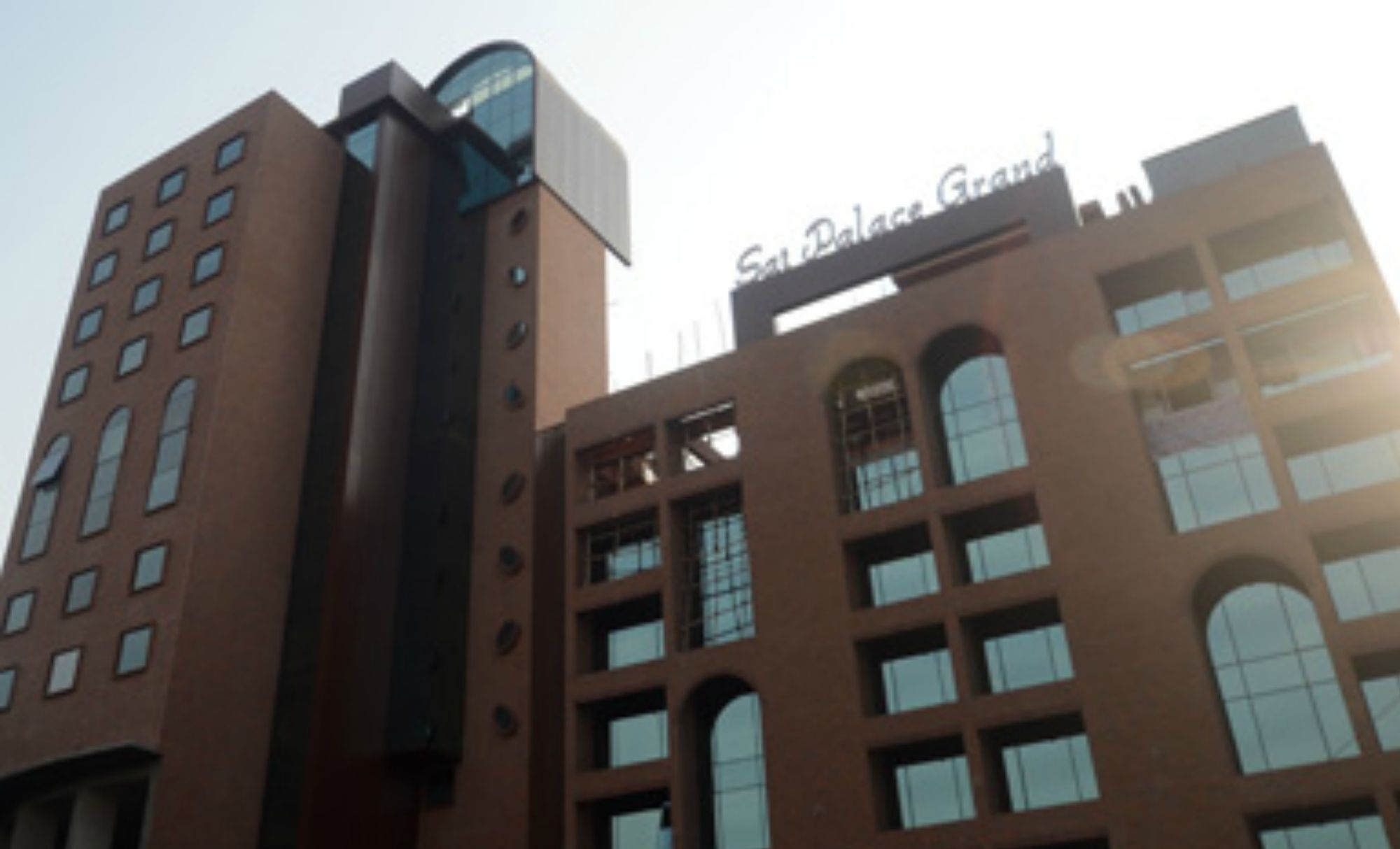 Sai Palace Grand, Malad Bombay Eksteriør billede